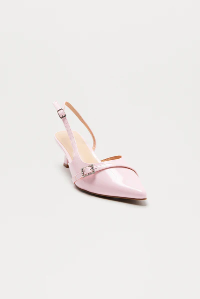 Kitten heels