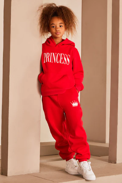 Hoodies & Sweatshirts