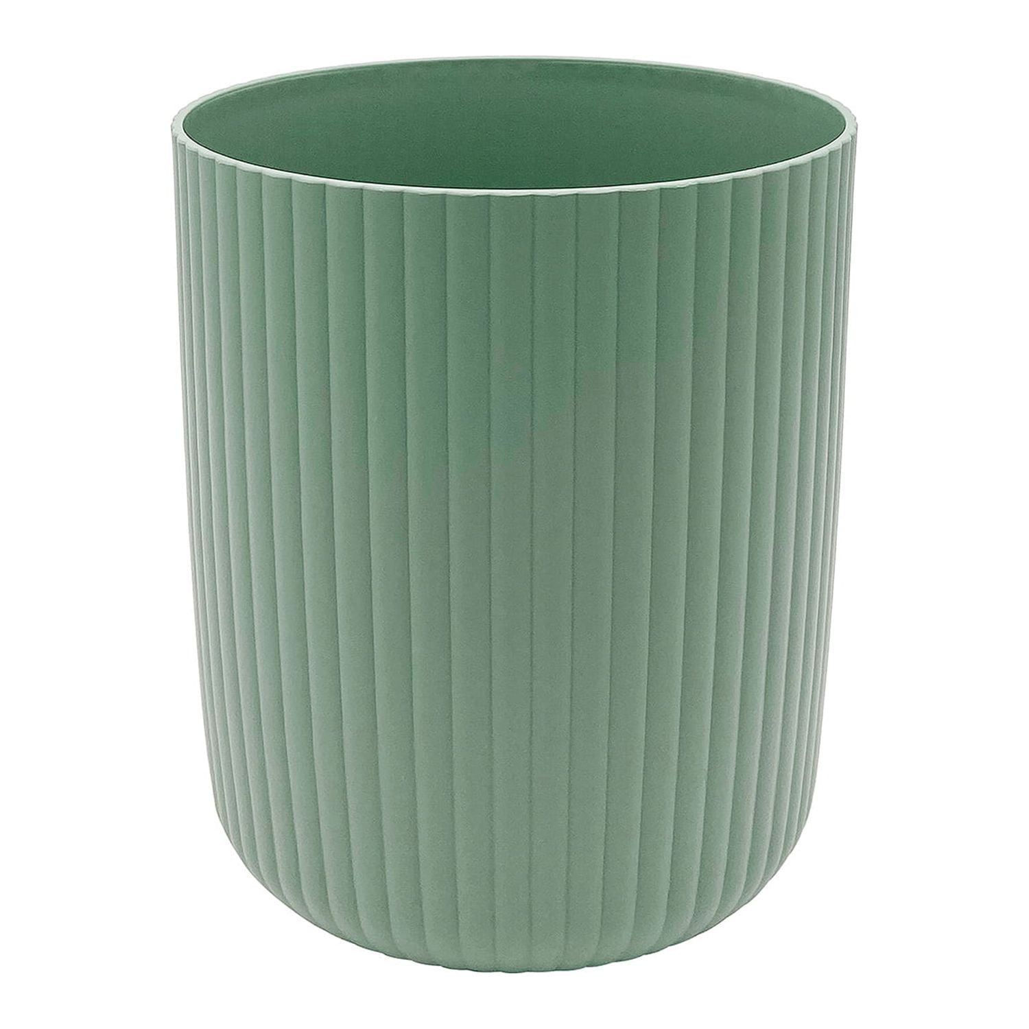 Garbage Cans & Wastebaskets