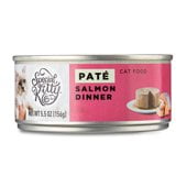 Pate wet cat food