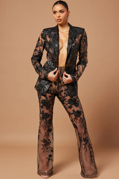 Vera Sequin Embroidered Pant - Black