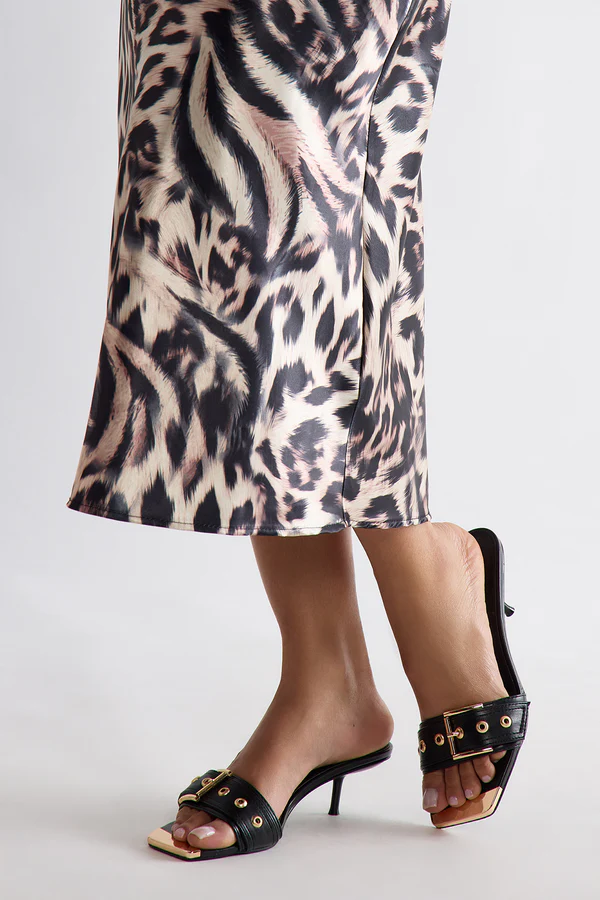 Hugh Buckle Kitten Heels - Black