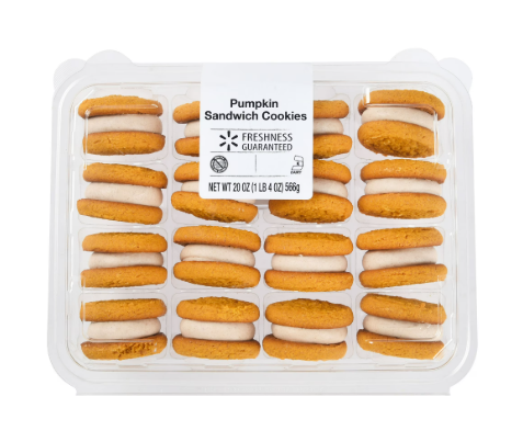 Freshness Guaranteed Pumpkin Sandwich Cookies, 20 oz, 16 Count product-image