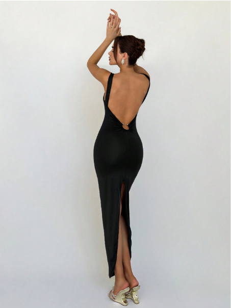 Black Slim Fit Long Party Dress With Backless Design