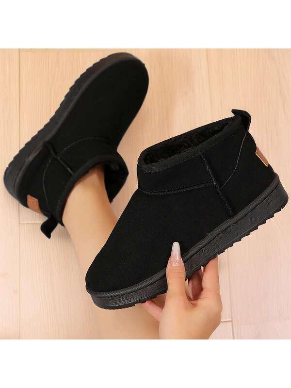 Women's Winter Boots - Cozy Fleece Lined With Thick Traction Sole