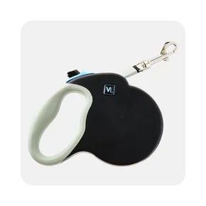 Dog collars & leashes